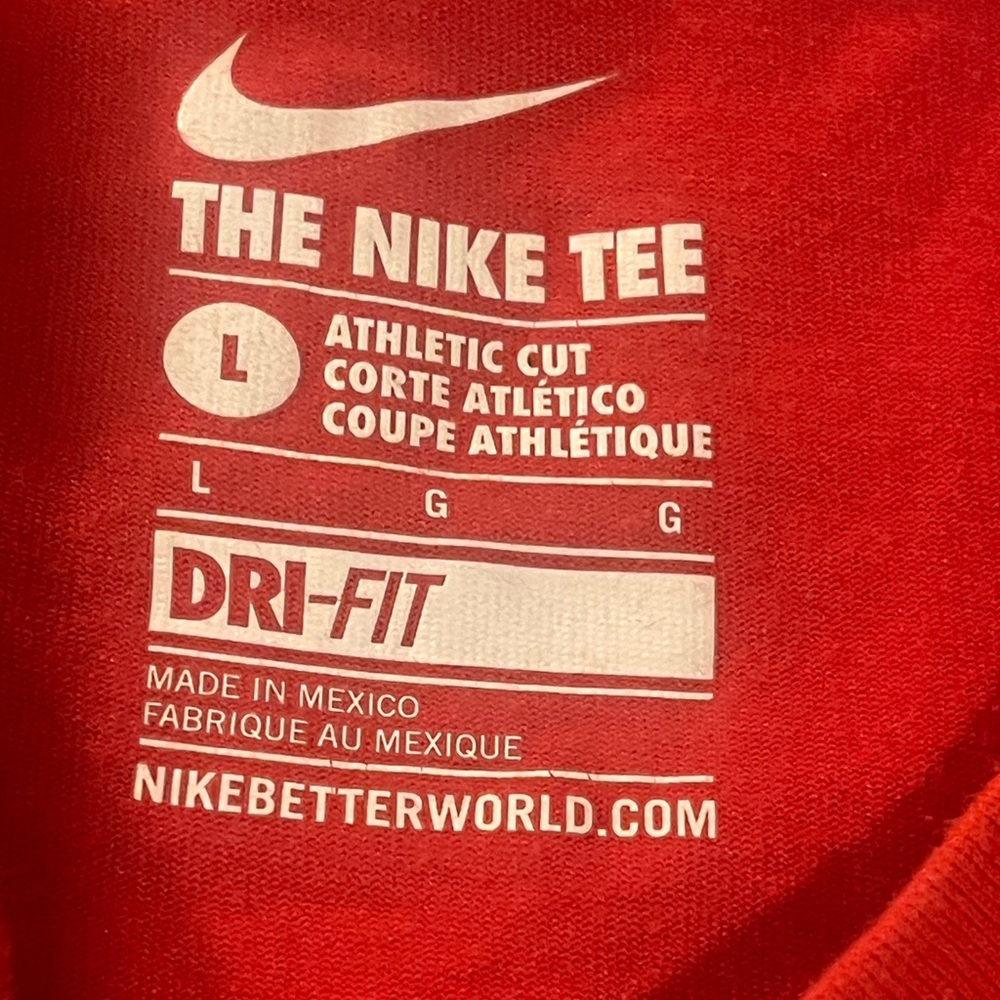 Nike Red Dri-Fit Tee - Picture 3 of 6